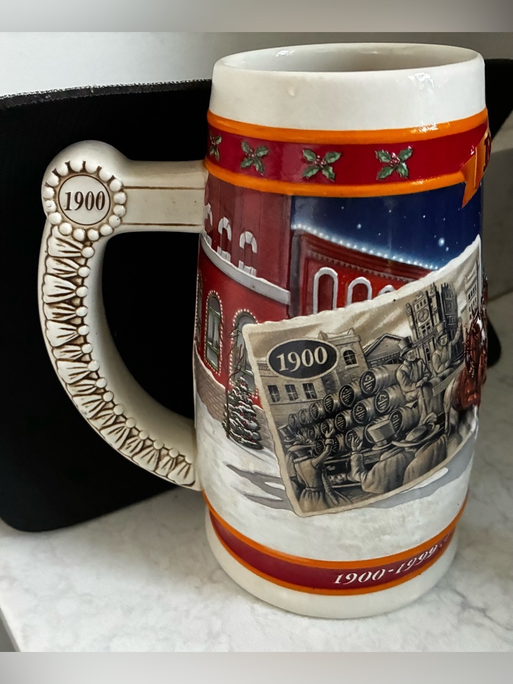 1999 Budweiser Holiday Stein “A Century of Tradition” Collector Beer Mug CS389